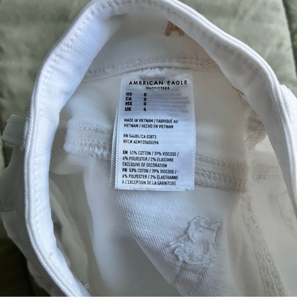 american eagle • multi button shorts - Picture 6 of 10